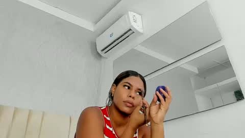 Snapshot of keyla_mejia chatting on 12, 7, 2026 Keyla online show from 12, 7, 2026