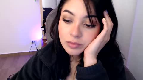 Snapshot of khal_girl chatting on 5, 11, 2025 Liss online show from 5, 11, 2025