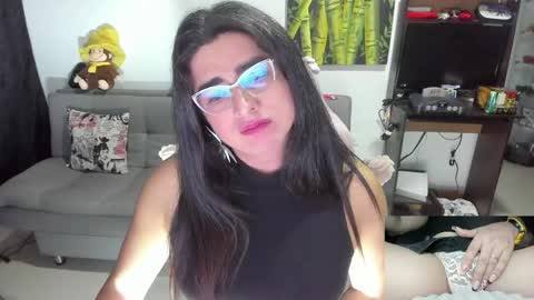 Snapshot of khalifa_gold chatting on 18, 4, 2026 Khalifa Kasumi online show from 18, 4, 2026