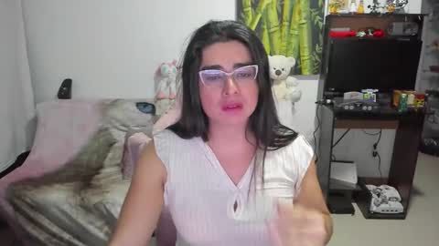 Snapshot of khalifa_gold chatting on 25, 4, 2026 Khalifa Kasumi online show from 25, 4, 2026