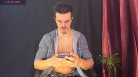 Snapshot of khatarsis2000 chatting on 3, 2, 2026 DonyBrown online show from 3, 2, 2026