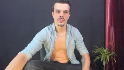 Snapshot of khatarsis2000 chatting on 13, 2, 2026 DonyBrown online show from 13, 2, 2026