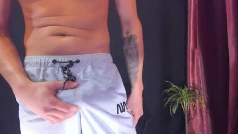 Snapshot of khatarsis2000 chatting on 22, 2, 2026 DonyBrown online show from 22, 2, 2026