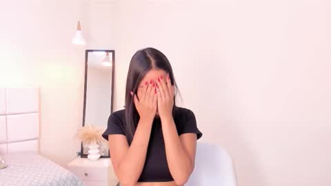 Khloe online show from 4, 3, 2026