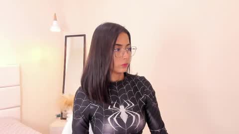 Snapshot of khloe_houston chatting on 3, 6, 2026 Khloe online show from 3, 6, 2026