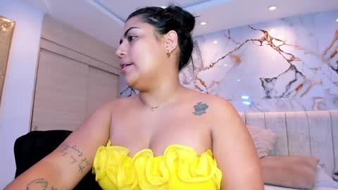 Snapshot of kiana_cream chatting on 14, 5, 2026 N M online show from 14, 5, 2026