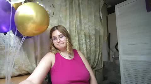 Snapshot of kianna_dior_ chatting on 8, 2, 2025 kianna_dior_ online show from 8, 2, 2025