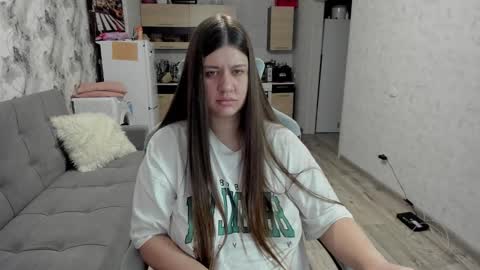 kianna_dior_ online show from 29, 11, 2025