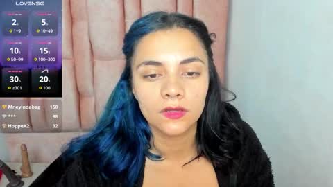 kiara Cruz online show from 10, 10, 2025