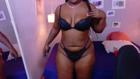 Snapshot of kiara_evanss chatting on 28, 7, 2026 Kiara online show from 28, 7, 2026