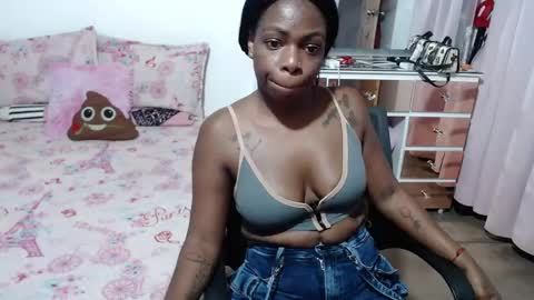 Snapshot of kiara_kaneel_40 chatting on 27, 5, 2026 KANEEL online show from 27, 5, 2026