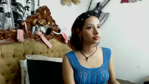 kiaralenon online show from 2, 12, 2024