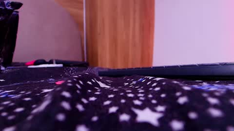 kiaralopez_ online show from 20, 5, 2026