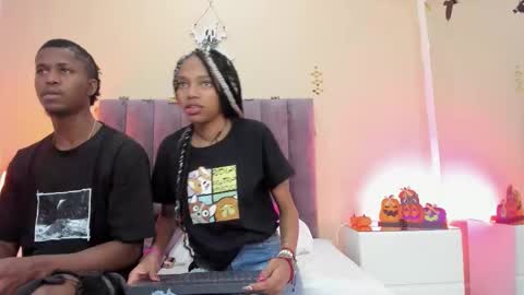 Snapshot of kiarasimons_ chatting on 30, 10, 2025 Sara Palacios online show from 30, 10, 2025