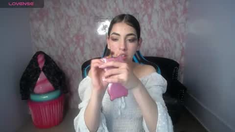 kiara online show from 24, 7, 2026
