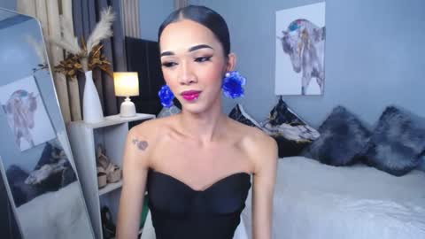 kieramoore online show from 13, 1, 2025