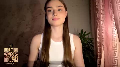 Ola my name is Lissa  Lets hit 10 Thumbs Up together   online show from 1, 2, 2026