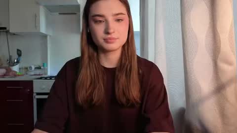 Snapshot of kierstentates chatting on 1, 5, 2026 Ola my name is Lissa Lets hit 10 Thumbs Up together online show from 1, 5, 2026