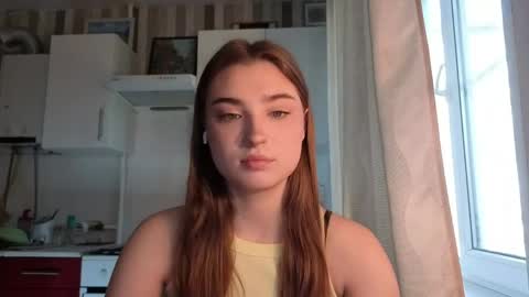 Snapshot of kierstentates chatting on 8, 5, 2026 Ola my name is Lissa Lets hit 10 Thumbs Up together online show from 8, 5, 2026