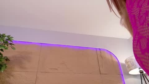 KIM COOPER online show from 16, 4, 2026