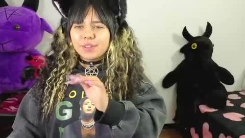 kiiokapop__ online show from 2, 10, 2025