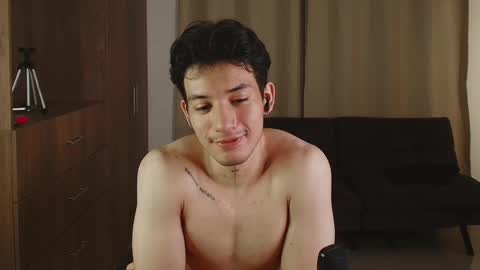 kikeruiz 19 online show from 15, 12, 2025