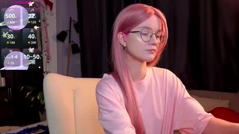 kiki_blue_eyes online show from 9, 1, 2026