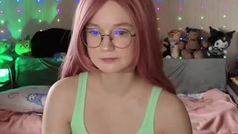 Snapshot of kiki_blue_eyes chatting on 26, 2, 2026 kiki_blue_eyes online show from 26, 2, 2026