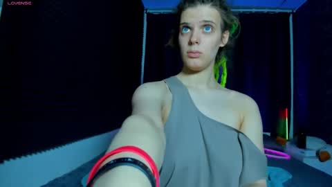 Snapshot of kiki_krash chatting on 18, 1, 2026 Kiki online show from 18, 1, 2026