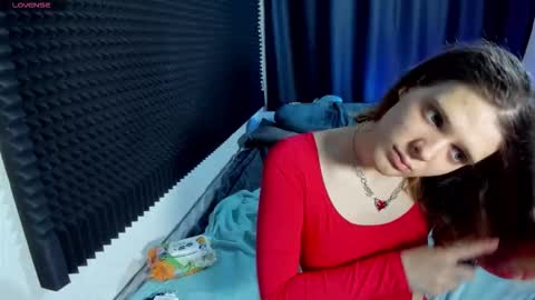 Snapshot of kiki_krash chatting on 26, 2, 2026 Kiki online show from 26, 2, 2026