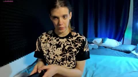 Snapshot of kiki_krash chatting on 1, 3, 2026 Kiki online show from 1, 3, 2026