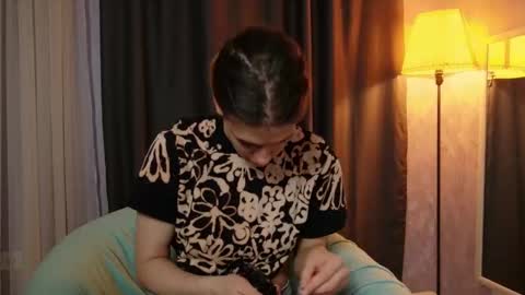 Snapshot of kiki_krash chatting on 3, 3, 2026 Kiki online show from 3, 3, 2026