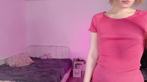 Snapshot of kikimoor chatting on 26, 4, 2026 Kiki online show from 26, 4, 2026