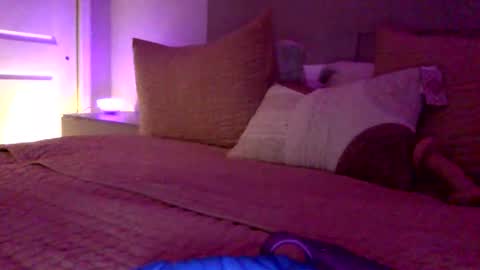 Kiki Chaudhari online show from 19, 1, 2026