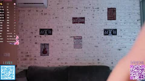 kikistacy online show from 5, 4, 2026