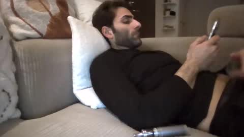 kikkus01 online show from 11, 3, 2026