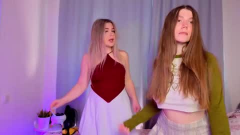 Snapshot of kileymith chatting on 18, 11, 2025 ZofiaLiya online show from 18, 11, 2025