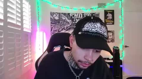 Kenny online show from 1, 2, 2026