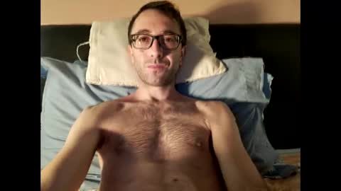 Snapshot of killua1993 chatting on 15, 10, 2025 kingstoned online show from 15, 10, 2025