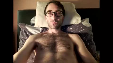 Snapshot of killua1993 chatting on 2, 12, 2025 kingstoned online show from 2, 12, 2025