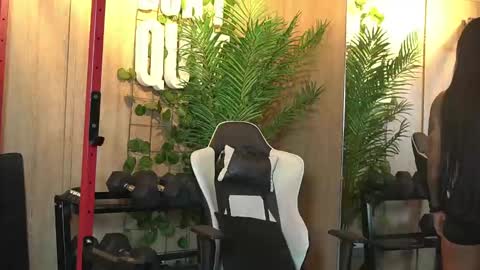 Kim online show from 4, 4, 2026