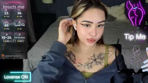 Kim online show from 30, 11, 2025