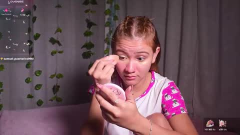 Snapshot of kim_dolls1823 chatting on 26, 12, 2024 ISABELLA 3 online show from 26, 12, 2024