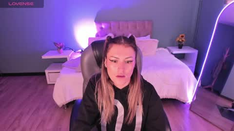 Snapshot of kim_jeins666 chatting on 2, 4, 2026 Kim Jeins666 online show from 2, 4, 2026