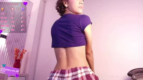 Snapshot of kim_ritz chatting on 8, 5, 2026 Kim online show from 8, 5, 2026