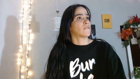 Snapshot of kimandyuk chatting on 17, 12, 2024 Kim Yuk online show from 17, 12, 2024