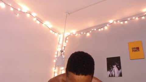 Snapshot of kimandyuk chatting on 3, 1, 2025 Kim Yuk online show from 3, 1, 2025