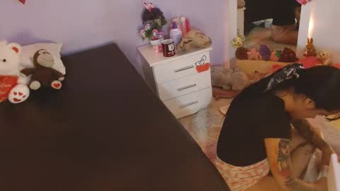 Snapshot of kimandyuk chatting on 20, 2, 2025 Kim Yuk online show from 20, 2, 2025