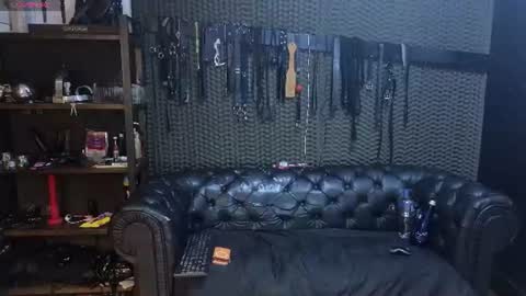 Snapshot of kimberly_swan_ chatting on 11, 7, 2026 KIMBERLY SWAN online show from 11, 7, 2026