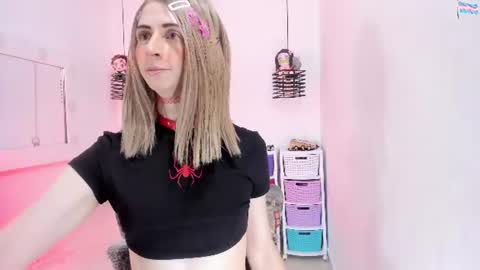 Snapshot of kimberly_thonson chatting on 25, 6, 2026 kimberly_thonson online show from 25, 6, 2026
